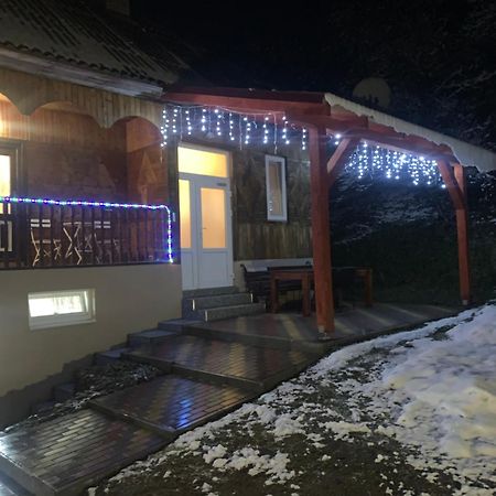 Cottage house Podobovets Ngoại thất bức ảnh