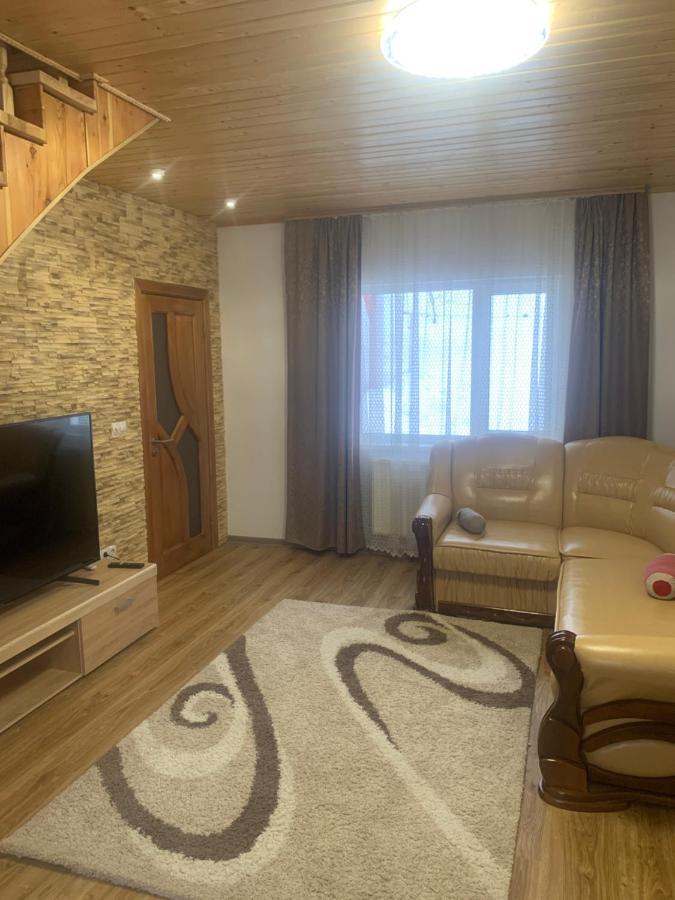 Cottage house Podobovets Ngoại thất bức ảnh